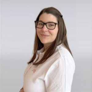 Rabea – Praktikantin in der Ergotherapie für Pädiatrie, Neurologie und Handtherapie bei Isik & Rettig in Düsseldorf